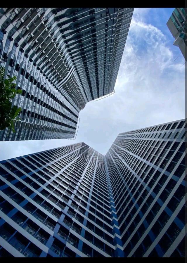 Air Residences Condominium Deluxe Manila Exterior photo