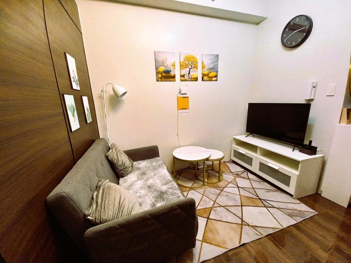 Air Residences Condominium Deluxe Manila Exterior photo